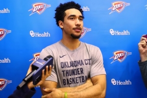 雷记：新援麦凯恩明日对阵火箭迎来雷霆首秀 切特&哈滕等多人复出