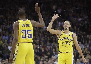 若无库里&杜兰特0冠&他心里也清楚！KD：不清楚&我不活在假设中