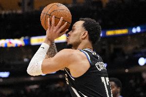 奥特谈科菲：我们观察了他在快船的表现 他与我们的体系高度契合