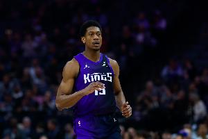 无缘战老东家！国王背靠背迎战骑士 小萨&拉文&亨特缺席比赛