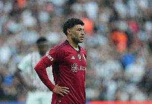 TA：32岁中场张伯伦将加盟凯尔特人，包含可续约至2027的选项