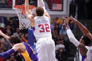 大加：！阿德巴约：我今天的隔扣就像是巅峰格里芬隔扣加索尔