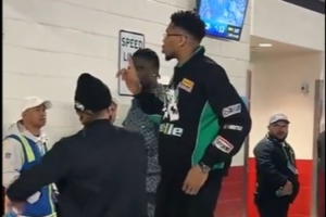 字母哥现身观战超级碗 赛后他疑似迷路&和球迷们一起走路离开 - 体育头条