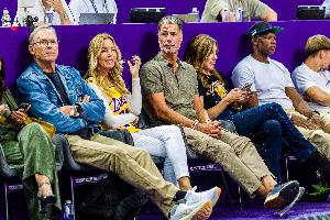 佩林卡：引援工作将继续由我和珍妮主导 得到了新老板的支持