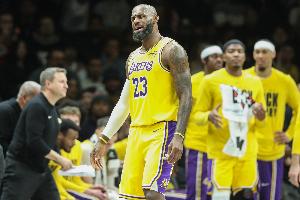 8胜3负！湖人近11战攻防效率均联盟第10&净效率第8 真实命中率第1