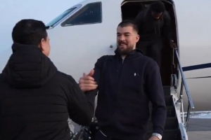 祖巴茨喊话步行者球迷：很期待与你们见面 让我们大干一场吧！