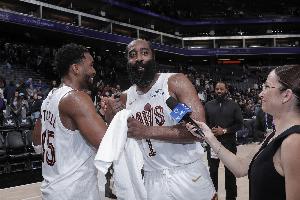 米切尔：我们都是用头脑打球的球员 哈登找到了他最舒服的节奏