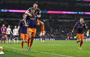 佳夫谈2-1热刺：之前我们很挣扎，这场比赛在精神层面意义重大