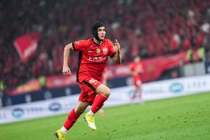 东体：海港客战江原，面临低温和草皮情况不佳双重考验