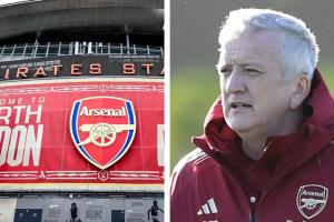 因涉反犹言论被解雇，任职枪手20余年的装备管理员起诉阿森纳