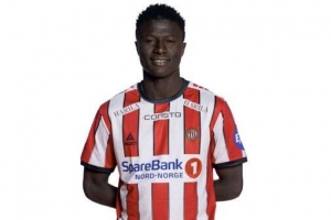 邮报：曼联关注年轻中卫塞迪·金特和雨果·费尔南德斯