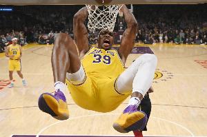 霍华德：质疑湖人20年冠军含金量的人非常蠢 他们纯粹就是嫉妒！