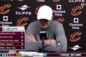 精英射手！梅里尔单场9记三分是队史第4高 队史纪录是欧文的11记