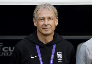 太阳报：波切蒂诺、德泽尔比、克林斯曼都在热刺新帅候选名单中