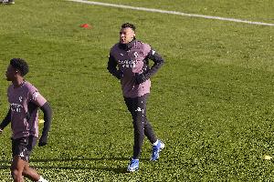 备战皇社，马卡报：姆巴佩未参加皇马合练，只是在健身房进行训练