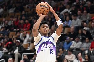 14连败稳了！贝利底角三分命中 爵士领先国王30分