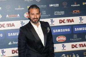 赞布罗塔：国米拥有意大利最强火力是台进球机器，但我希望尤文赢