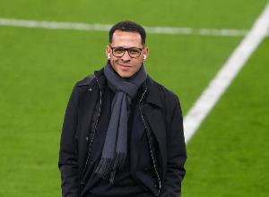 前队友：罗塞尼尔以前就爱研究足球，队友在玩游戏他在看录像