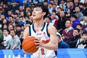 杜锋：队伍还是非常困难的 希望麦考尔、徐杰、崔永熙能伤愈复出