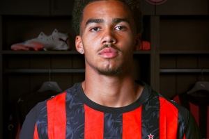 意媒：米兰在冬窗曾想外租小将奥多古，但因防线引援不力而作罢