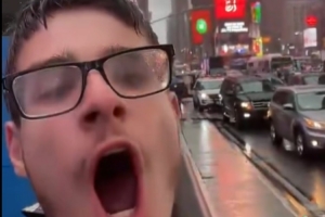 索汉晒视频加盟纽约！唐斯：这绝对不是我想要的发现方式