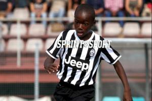 英超手榴弹！卡约德出自尤文，14岁因身体差被放弃现已2700万身价