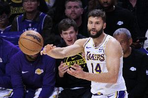 正负值全队唯一负值！克莱伯3中2拿到5分1板 3次犯规