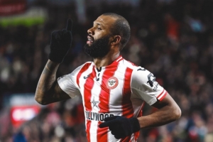 新锋王27场18球！官方：布伦特福德与伊戈尔·蒂亚戈续约至2031年