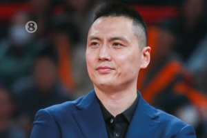 解说：上海男篮走在正确的道路上 球队已经被捏合起来了