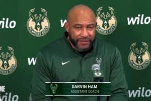 哈姆：雷霆虽有几人缺阵但仍是冠军级别球队 胜利归功于全队努力