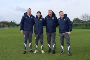 官方：菲尔·琼斯回归母队布莱克本，加入一线队教练组