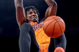 怀特塞德：球队已经完成了蜕变 化学反应已达8成 冲击下一个冠军