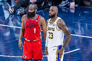 詹姆斯+哈登组合？路威：这种老将组合无法夺冠 就像湖人F4