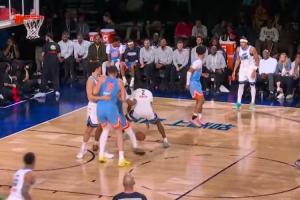 他来了！全明星新秀赛杨瀚森替补登场 上来就对位克林根！