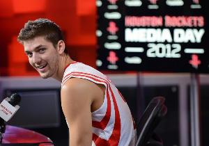 哈登说忠诚被高估？帕森斯：同意 我们最大化生涯&收入的窗口很短