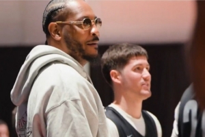 安东尼：新秀赛选谢泼德是有选因的 他是秘密武器 我一直关注着他