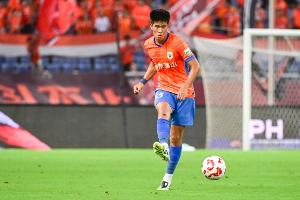 着眼未来！泰山5天续约3人，与彭啸、陈泽仕、史松宸均续约至2030