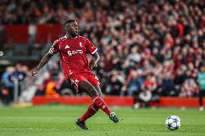 斯洛特：球队正在与科纳特谈判续约问题，我们希望他留下来