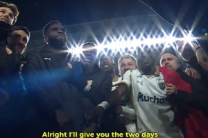 朗斯5-0大胜后球员要求放假，主教练萨吉：就给你们两天假期