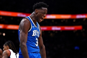 弗雷戴特：状元我会选迪班萨&他上限更高 他让我想起弗拉格