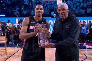 解说：没对扣篮大赛太失望 本来就没多少期待 这四位肯定不会精彩