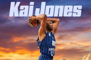 GOAT续约！凯·琼斯与土耳其球队伊斯坦布尔埃菲斯续签两年新合同