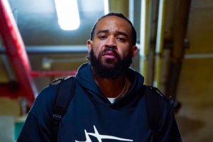 媒体人：麦基加盟后纸面上看北京前场不逊上海 但北京最缺是小外