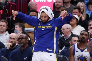 库里谈应对压力：需要时要暂时抽离自己 多与正能量的人为伍