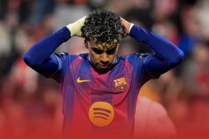 巴萨2粒丢球：造越位失败+库巴西解围失误，孔德倒地没吹众人分神