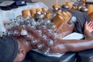 神秘东方力量？吉拉西上周拔火罐背部大腿密密麻麻，周末联赛双响