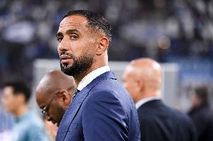 马赛老板声明：俱乐部总监贝纳蒂亚已同意留任到本赛季结束