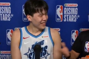 解说：杨瀚森想亲约基奇的说法很像这边的人 他们也不咋正经说话