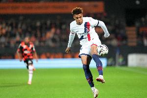 杜埃21岁之前欧冠淘汰赛阶段打进5球，仅少于姆巴佩、哈兰德