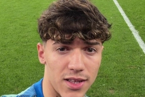 皮塔奇寄语球迷：代表最佳俱乐部完成首秀，我是世界上最幸福的人